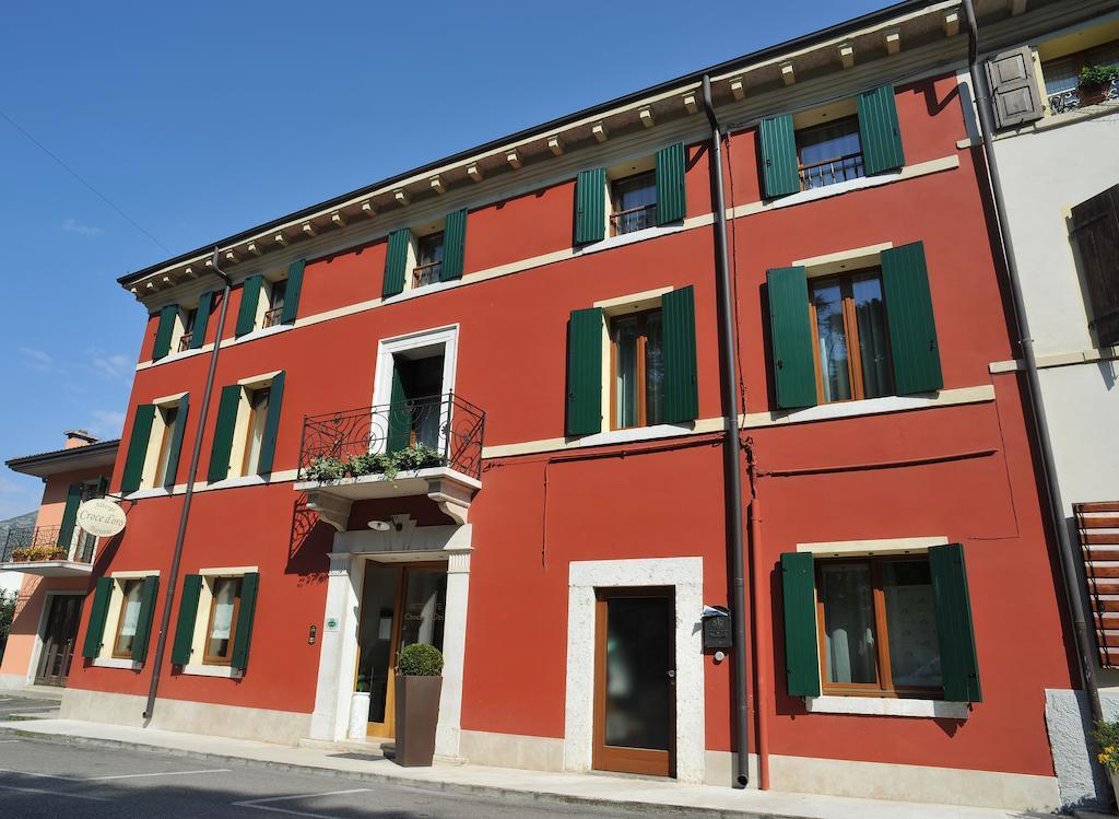 Albergo Croce D'Oro Dolcè Εξωτερικό φωτογραφία