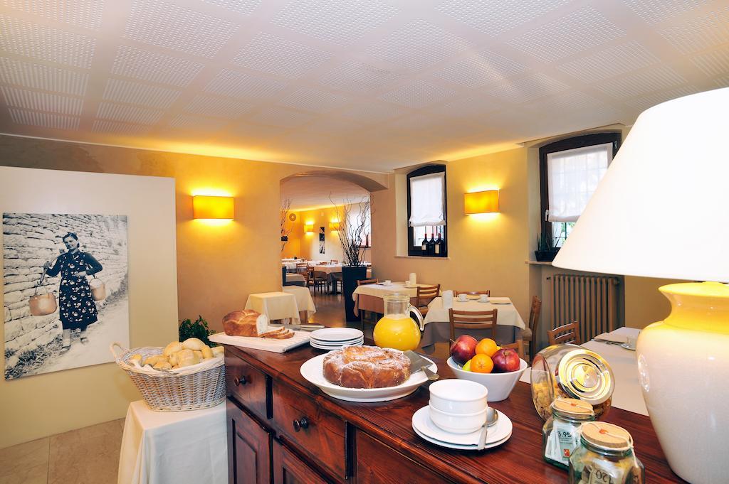 Albergo Croce D'Oro Dolcè Εξωτερικό φωτογραφία